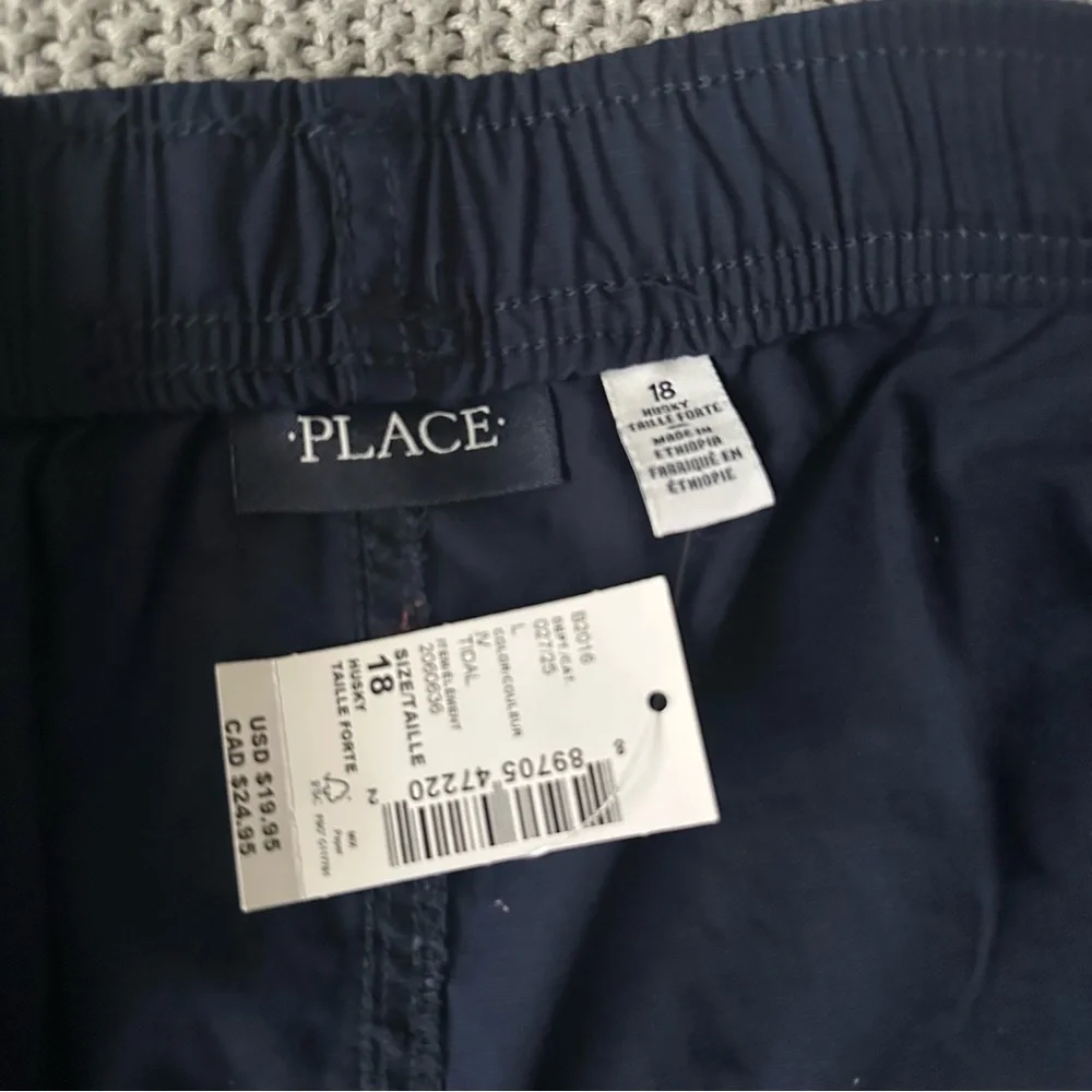 3/$20 The Children’s Place Navy Cargo Shorts size 18 Husky NWT